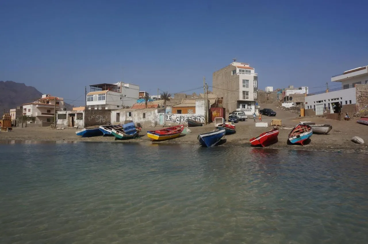 Rose'S Place Mindelo Homestay